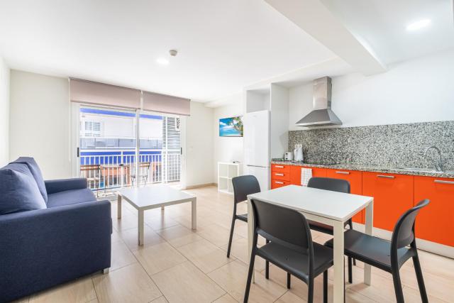 Apartamentos La Rosita Old Town