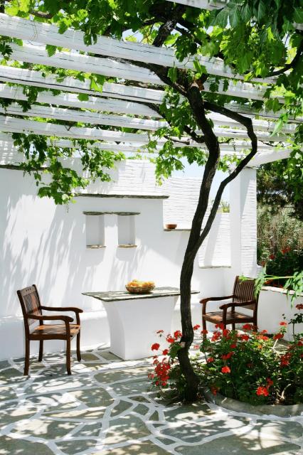 Golden Beach Studios & Suites