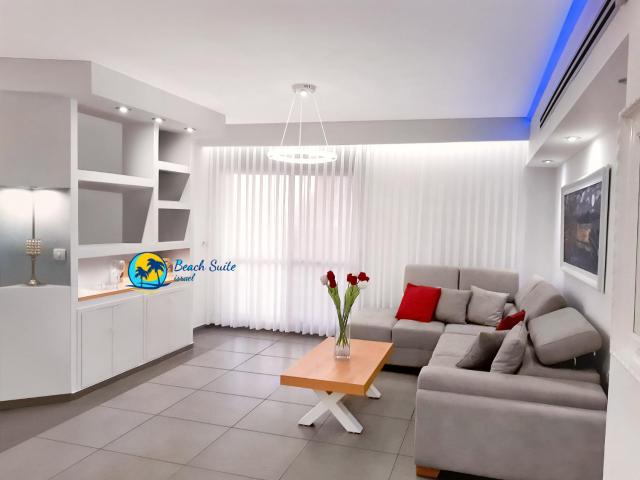 Beach Suite Israel- Private Jacuzzi Garden Suite & Gym, 3 Min Walk To Beach ביץ סוייט ישראל- ג'קוזי פרטי בגינה 3 דקות הליכה לים וחדר כושר