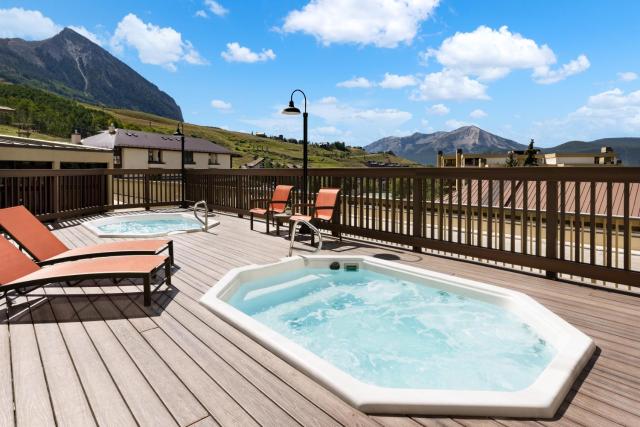Elevation Hotel & Spa