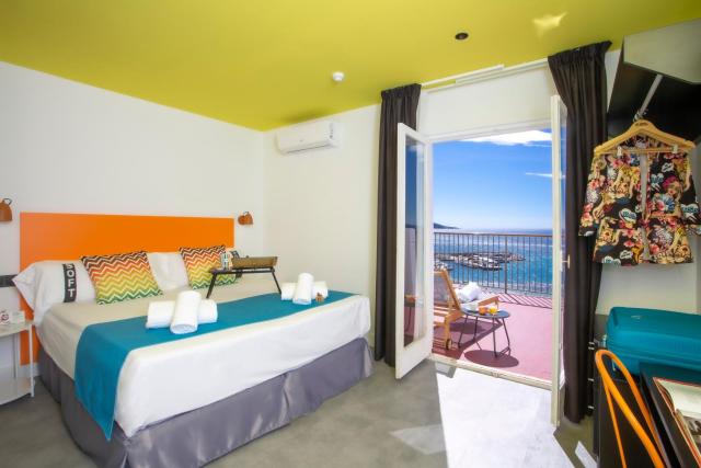 Casual Pop Art Benidorm by Casual Hoteles