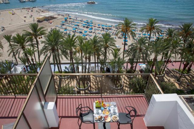 Casual Pop Art Benidorm by Casual Hoteles