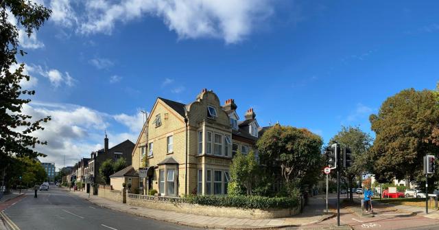A & B Guest House Cambridge