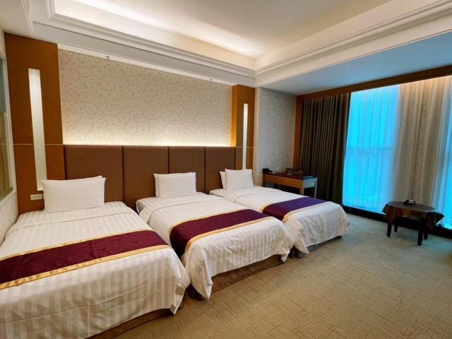 Happiness Inn Hotel