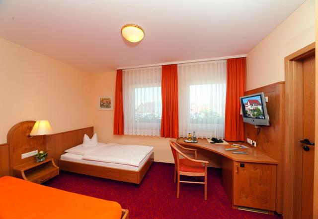 Gasthof - Hotel zum Ochsen GmbH