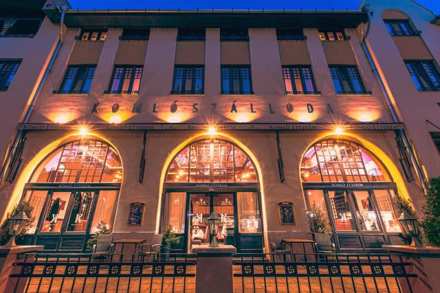 Komló Hotel Gyula