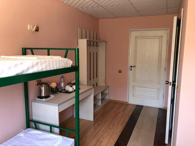 Hostel MANDARIN