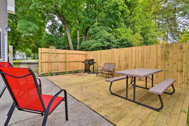 Centrally Located Mount Pleasant Retreat!