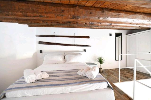 San Francesco Rooms and Apartment with Terrace in Palermo Locazione Turistica