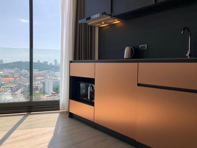 Edge Pattaya Sea View Room