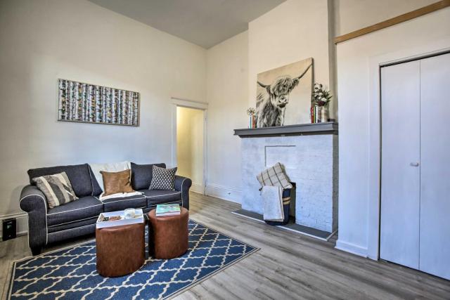 Modern NOLA Condo: 2 Mi to Bourbon Street