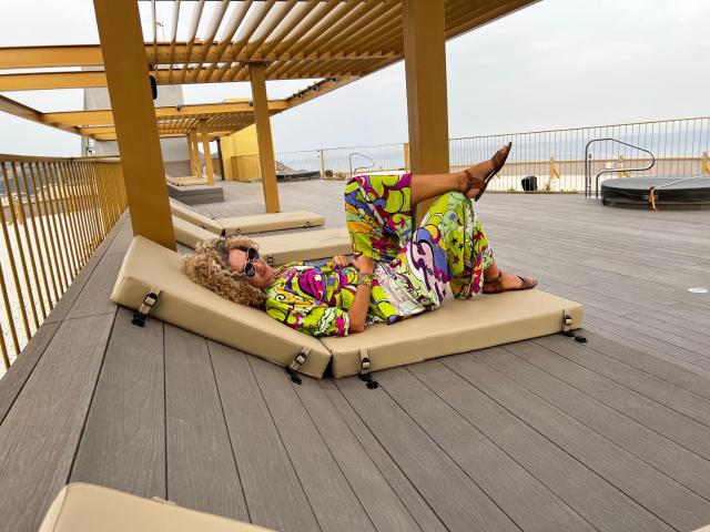 Intempo Gold&Gris Apartment
