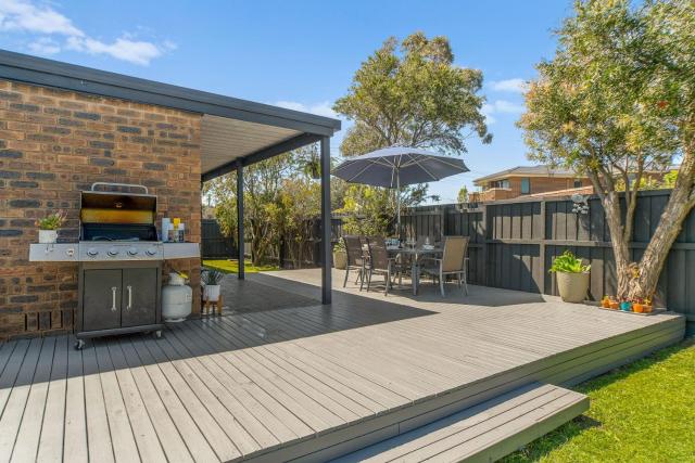 Dromana Beach Holiday House 3 minutes to the sand