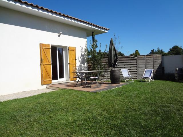 Maison calme avec jardin et parking à 15mn de la mer La grande motte ou Le Grau du roi