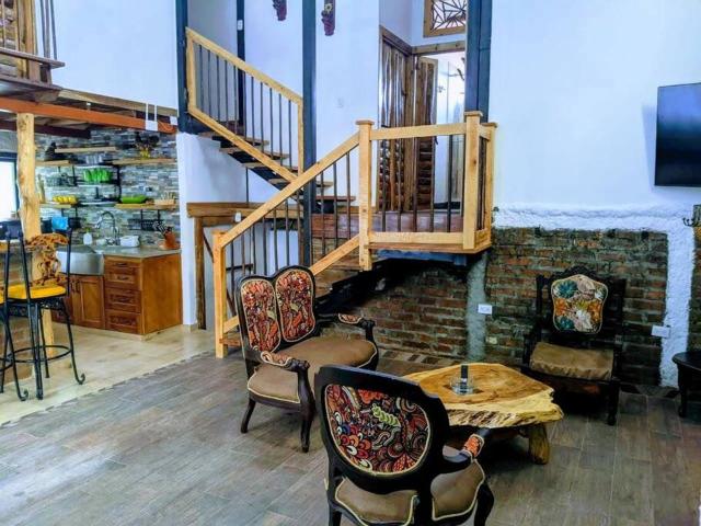 El Encanto Mountain Cabin