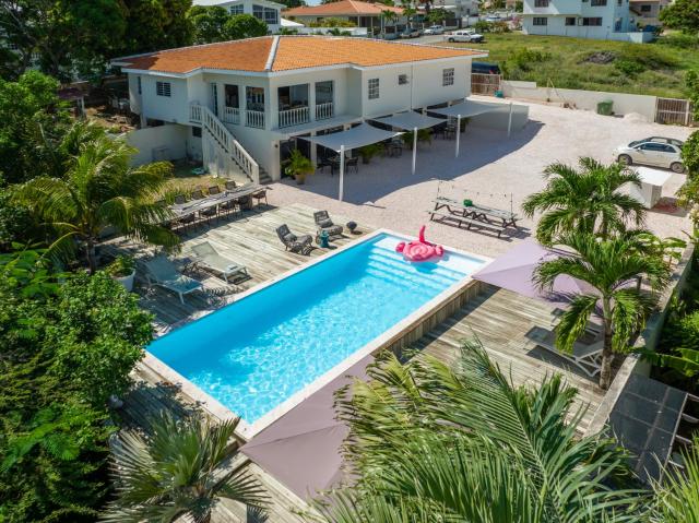 INDIGO Apartments & Suites - 'Adults Only'