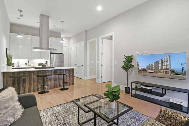 1BR Well-Decorated Apartment w Laundry - Crosby 209