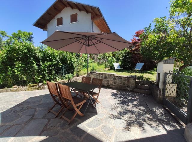 La Petite Maison Neuvecelle - Maison de village