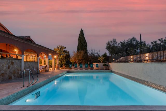 Domaine Rabiega - Vineyard and Boutique hotel