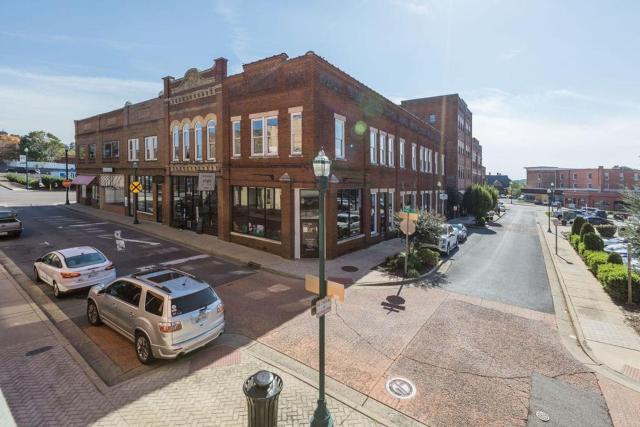Sanctuary Co 203 Loft Downtown Johnson City