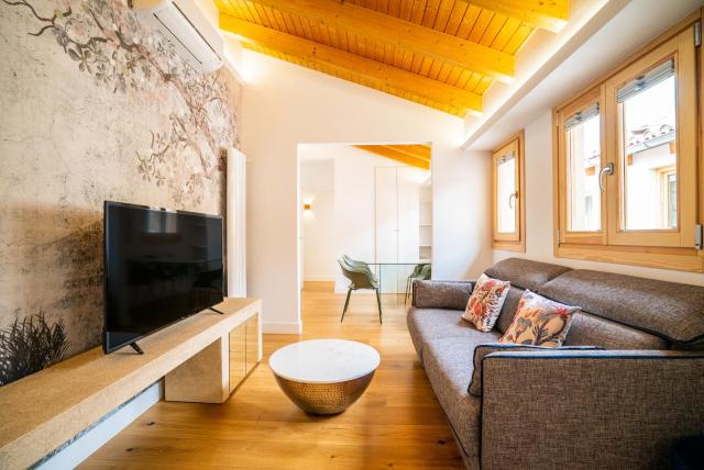 Smartr Madrid Gran Via Apartments