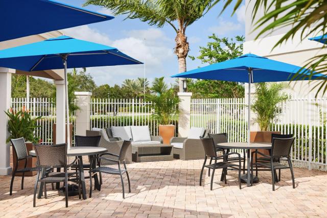 Holiday Inn Express Hotel & Suites Port St. Lucie West by IHG