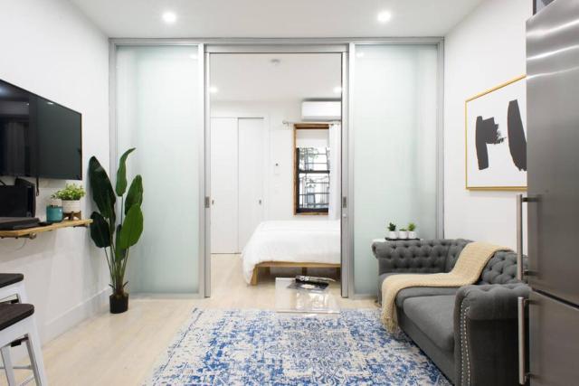 78-2B New furnished 1BR WD walk to Central Park