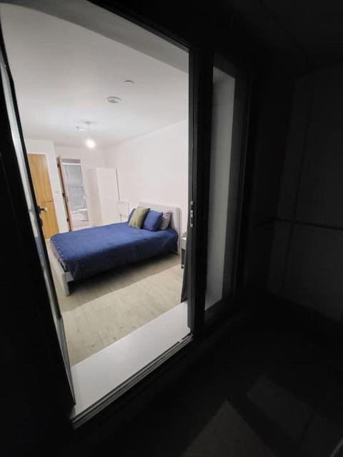 Beautiful 2 bedroom apartment Salford quays
