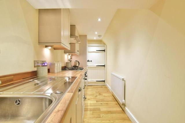 Cosy retreat in Rainow, Western Peak District