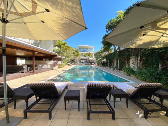 Bali Luxury Resort - Holiday Management