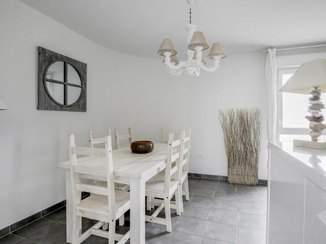 Appartement T3 moderne à Biscarrosse Plage, proche océan, terrasse et parking