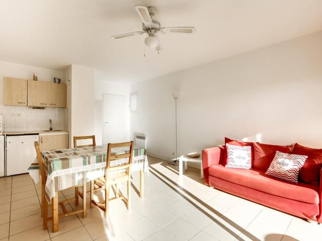 Biscarrosse Plage : T2 avec Terrasse, à 50m de l’Océan et Proche Centre, Parking Privé - FR-1-521-62