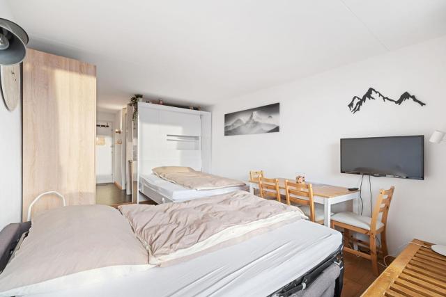 Chaleureux studio à Anzère, accessible à ski, proche de tout