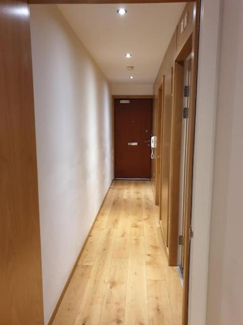 Modern, City Centre 1 Bed, Ground Floor Apartment