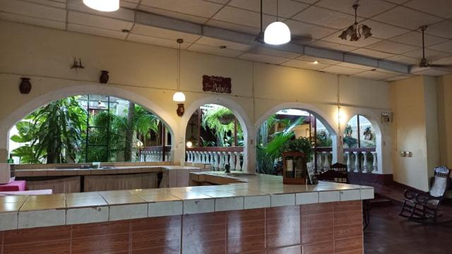 HOSTAL CASA BELINDA