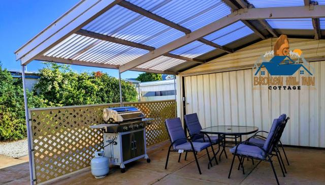 Broken Hill Inn Cottage