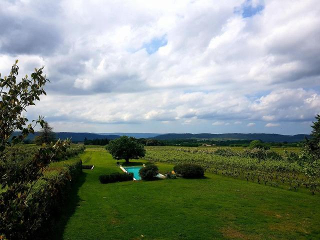 La Bastide des Vasses "L atelier"