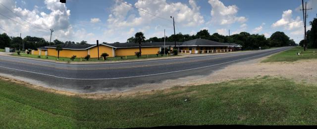 Ranch House Motel