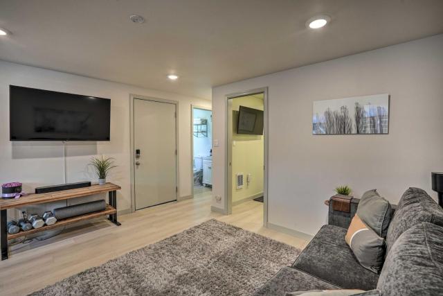 Ideally Located Oakland Home w/ Private Yard!