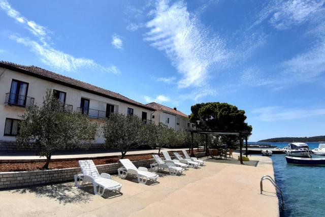 Apartments by the sea Loviste, Peljesac - 20427