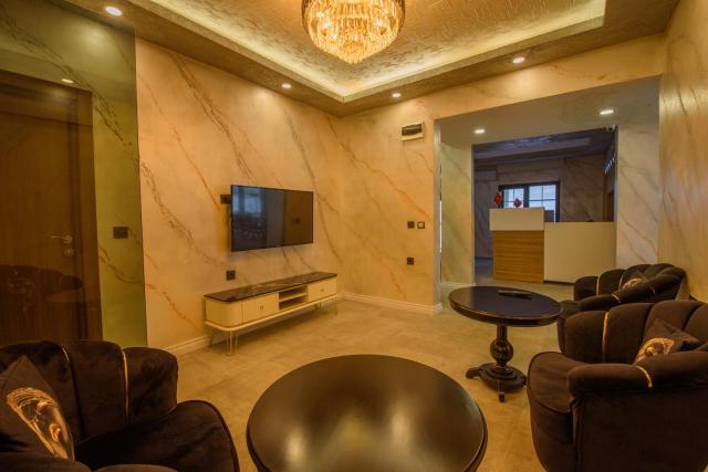 ALEE BEYZAR Hotel