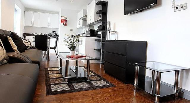 Lewis Apartment 3 Well located Northern Quarter sleeps Upto 8