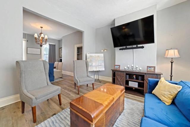 Historical 3 bedroom home in the heart of the city
