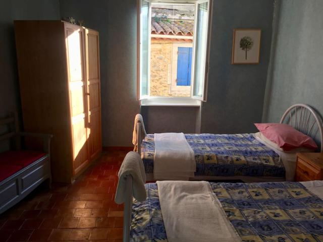 Maison Ventenac village house
