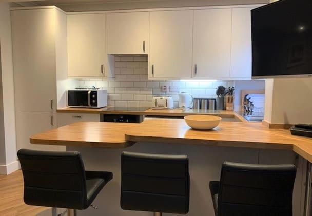 Beach Apartment - Seafront Apartment