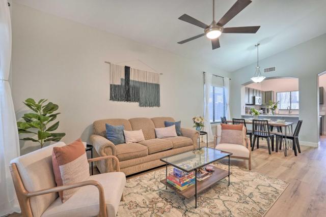 Sunlit Peoria Gem w/ Yard: Hike, Golf & Explore!