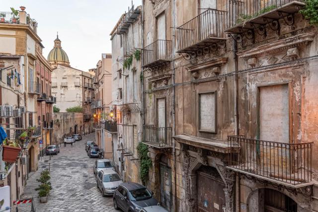 Casa Abbanniata a Ballaro' by Wonderful Italy