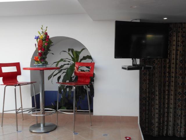 GS Cuernavaca Drive Inn - Adults Only