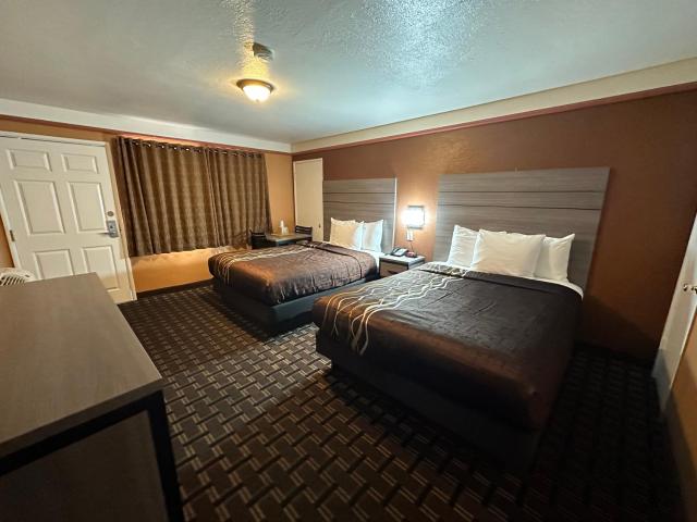 New Corral Motel