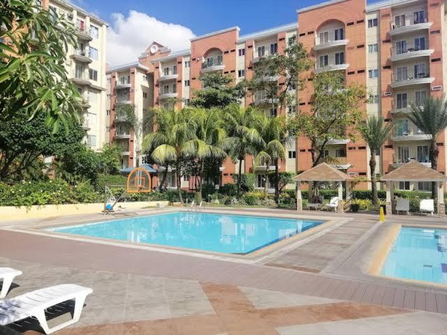 CHATEAU ELYSEE A11 Near Sm Mall and Airport